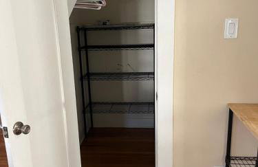 Cozy One Bedroom Apartment - Photo 23