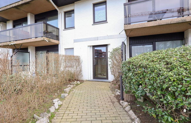 Apartment With Balcony and sea Views - Photo 20