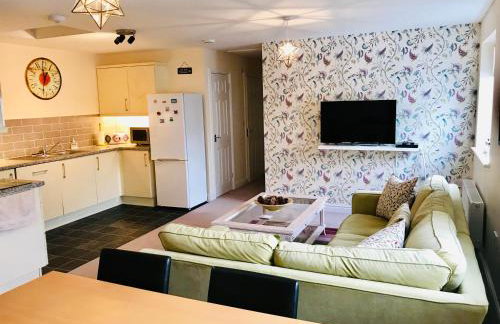 The Coach House - Photo 2