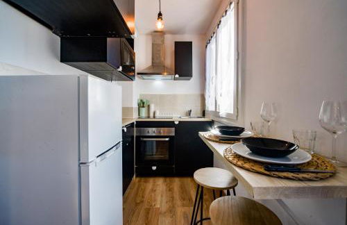 Le Mirage Des Sables - Parking - Netflix - Photo 2