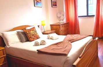 Enjoy Lisbon Cascais Sintra 1200 metres to metro blue line Sintra Rail line Free Parking - Photo 77