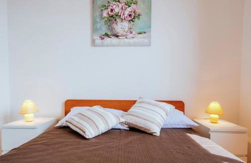 Luxury Apartment with heated pool in Starigrad - Foto 10