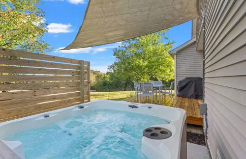 The Luxe/ Hot Tub/ On Bright Leaf Golf Course - Foto 31