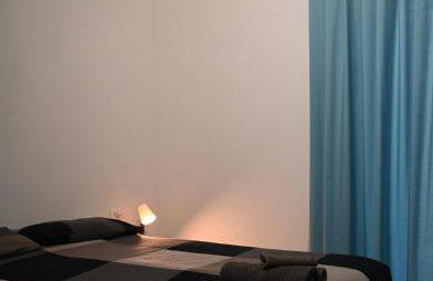 Grigio Perla Panigale, villetta con giardino, 3 camere, parcheggio privato fino 3 posti auto - Un oasi di tranquillità - Vicina all'Aeroporto, Unipol Arena e Fiera - Photo 56