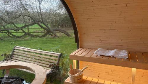 City to Country Retreat Luxury Cottage with Hot Tub - Foto 2, Shower