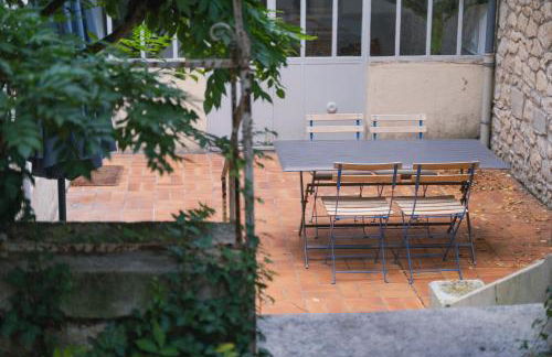 La Verrière by la Maison de Marc- Poitiers Centre - parking et terrasse - Foto 16