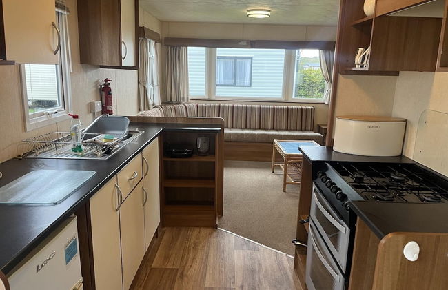 Super Pet Friendly 2 Bedroom Caravan Heacham Beach - Photo 5