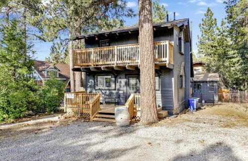 Large Bear Lodge by Big Bear Vacations - Foto 13