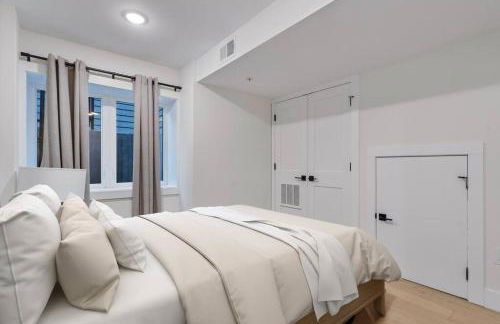 Capitol Hill 3 Charming Townhouse in Downtown DC with Modern Kitchen with Rooftop views - Foto 38