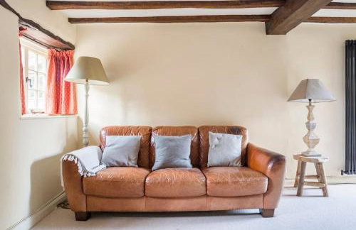 Charming Cottage in Cotswolds Riverside Village - Foto 2