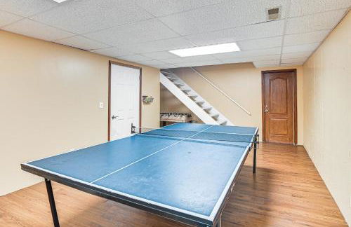 Williamstown Gem with Private Pool and Hot Tub! - Foto 24