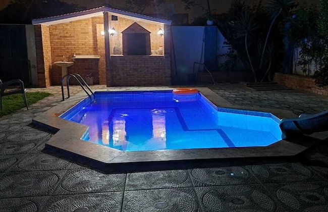 Blue House 4-bed Villa in North Coast Area - Photo 11