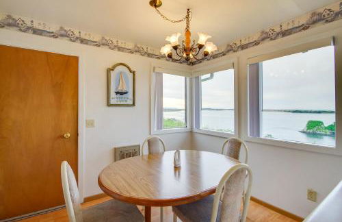 Rustic Coastal Smith River Cottage with Ocean Views! - Foto 8