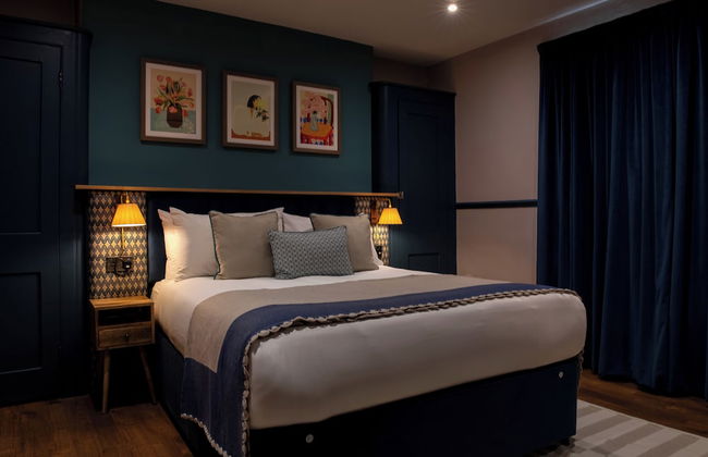 Round House Apartments - Photo 12