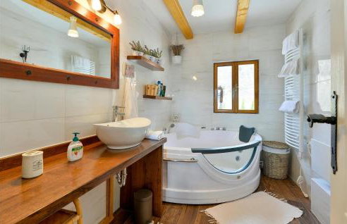 Amazing Home In Krapinske Toplice - Foto 36