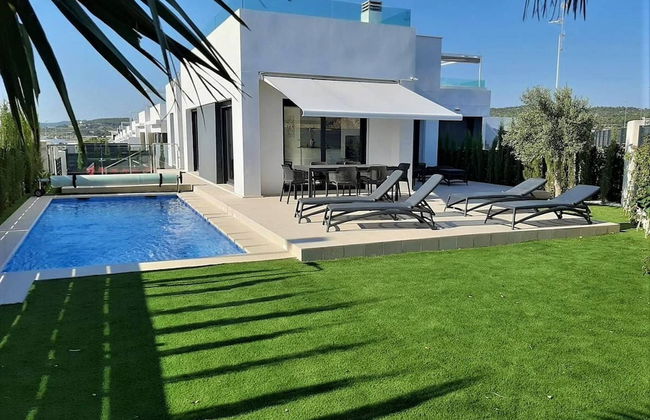 Lush Villa in Orihuela With Pool - Foto 1