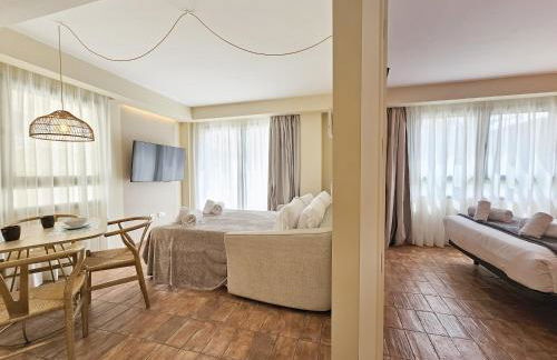 Apartamentos Las Ciencias R - Photo 22