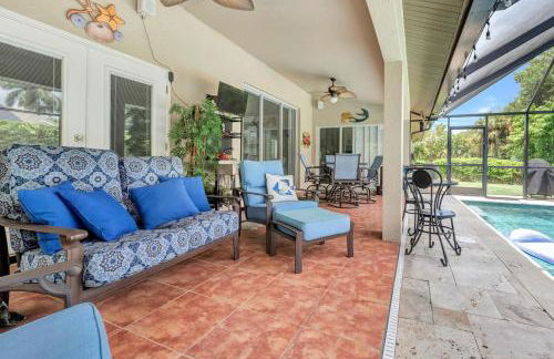 Modern Luxury Retreat in Naples - Photo 56