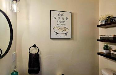 Rustic & Renovated 3 Bed - 8 Min Walk to Bridge St - Foto 10