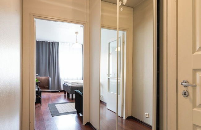 Santa's City Apartments - Photo 12