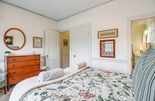 Central and Ornate Sewanee Home with Screened-In Porch - Foto 15