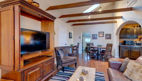 Rustic Log Cabin with Studio about 5 Mi to Pikes Peak! - Foto 5