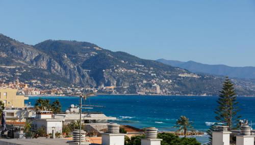 Vue Mer, Terrasse & Garage Privé, Lumineux Appartement à 2 min de la plage - Foto 3