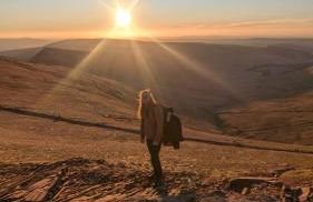 Driftmark Beachfront location Aberavon Beach Sea Views Large Driveway parking private site fibre optic wi fi - Photo 33