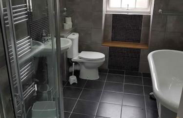 Midsomer Manor, Sleeps 16, Hot Tub, Near Bath - Foto 26