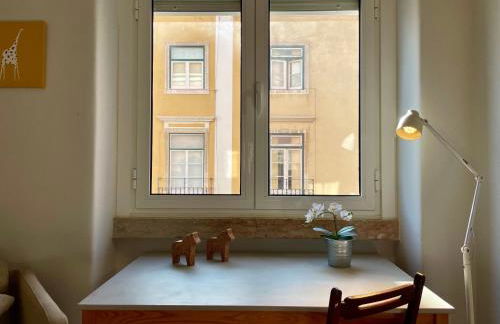 Central Retreat by the River, by TimeCooler - Foto 16