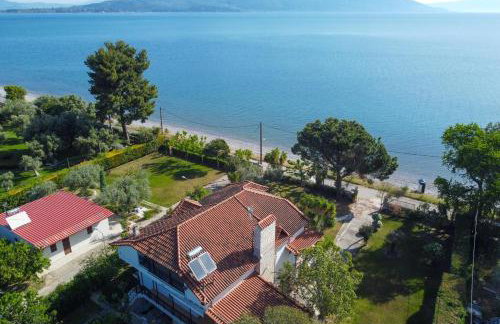 Agios Konstantinos peaceful Beach 3bdr apartment - Photo 2