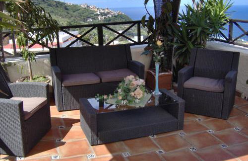 Rustikale Ferienwohnung mit Balkon und Meerblick - Foto 24