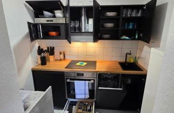 Design Luxus, Vollausstattung, 2 min Hbf Duisburg, beste Betten, 2 55" TV, Netflix, W24 - Foto 19