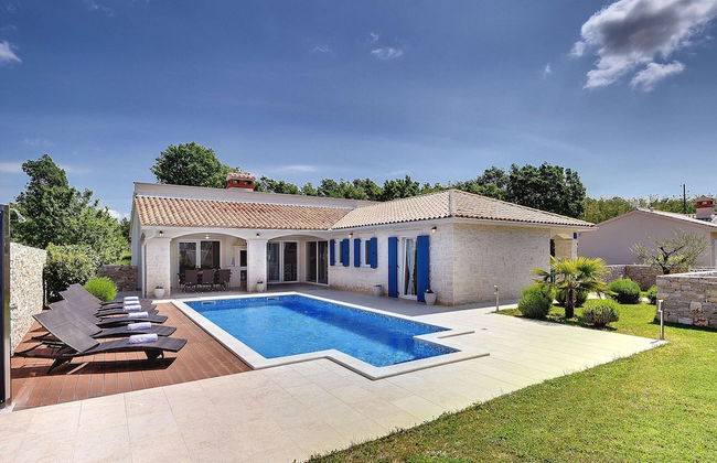 Comfortable Villa With Private Swimming Pool, Table Football, Near Labin - Foto 24