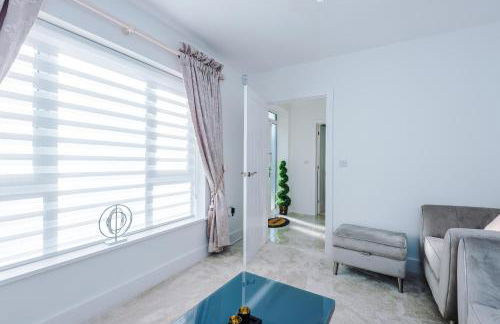 Hasting's House by YourStays - 3 Bedroom House in Stoke-on-Trent - Foto 51