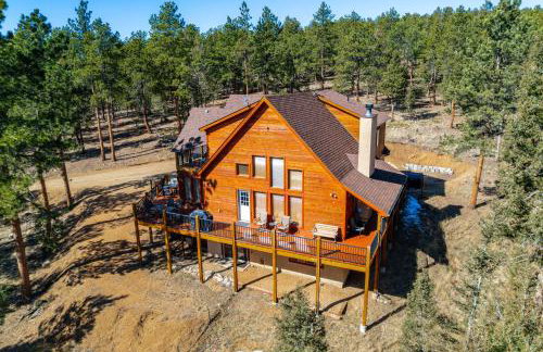 8 Mi to Staunton State Park Mtn-View Hideaway! - Photo 1