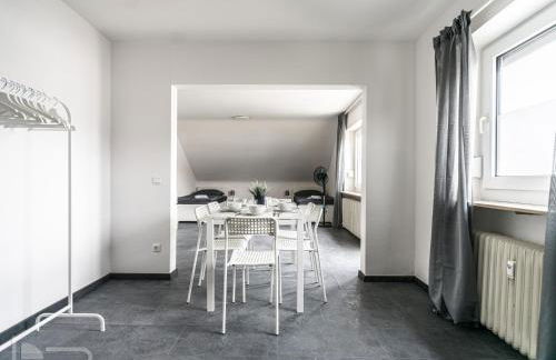 Voll ausgestattete Apartments mit Einzelbetten - Küche - WLAN - PKW-Parkplatz - Foto 35