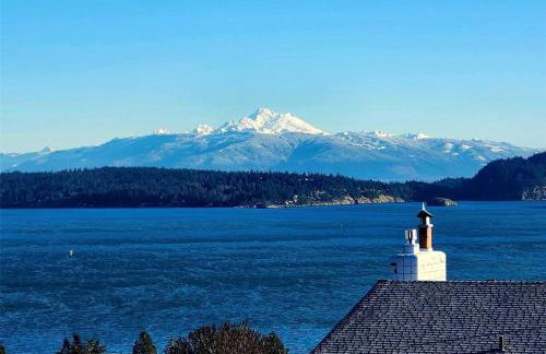 Cozy Garden 4BR1BA Lower Unit Ocean Mountain Views with doggies EV Charging - Foto 13