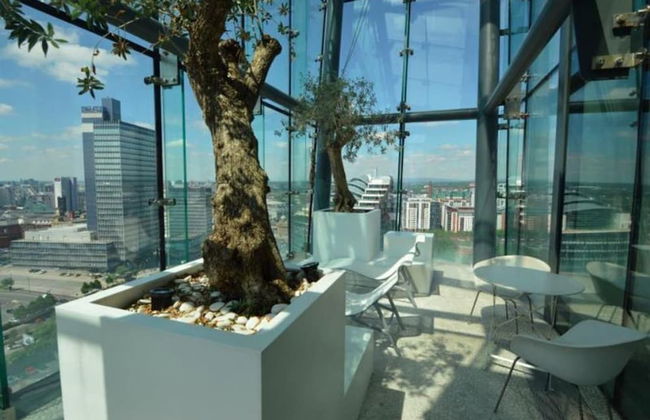 City Suite - Rooftop Spa - Balcony - Skyline View - Foto 15