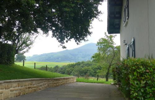 Maison typique Basque en pleine campagne - Foto 15