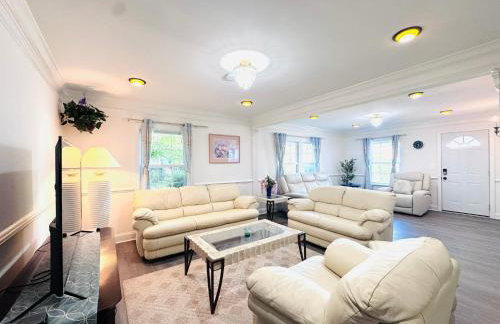 Entire Family-friendly 4 BR Cozy Unit , Metro walk - Foto 40