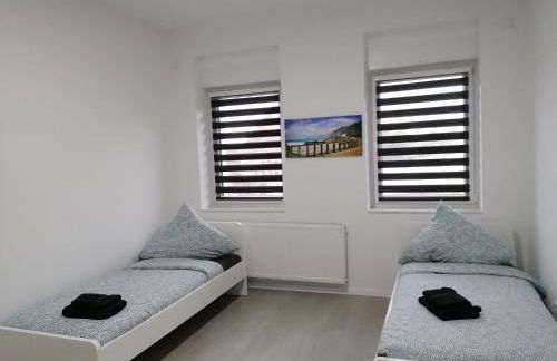 estrella24 LIVING ROOMS Namibia - Foto 31