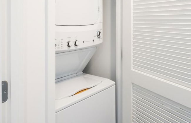 Global Luxury Suites at Reston Town Center - Photo 38