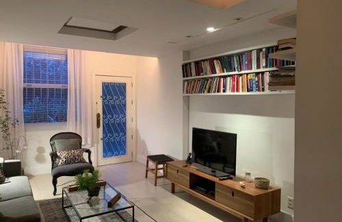 Linda casa em condominio - Foto 1