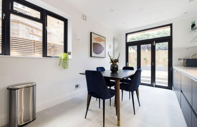 The Streatham Hill Wonder - Spacious 4bdr House With Garden and Terrace - Foto 14