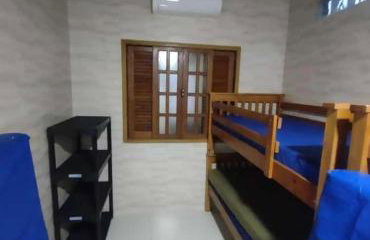 Piscina aquecida, 3 dorms ar condicionado, Cervejeira e Bilhar, a 500 metros do Mar - Foto 33