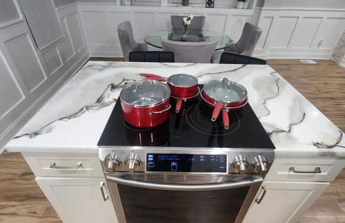 Midtown Get Away - Photo 1