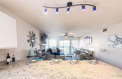 Blueys Lakefront 2 Bed and 2 Bath Condo - Foto 40