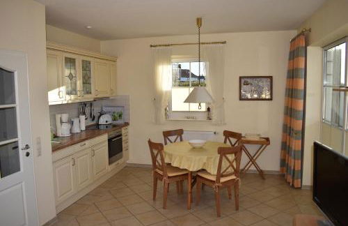 Anne Marie - Photo 7