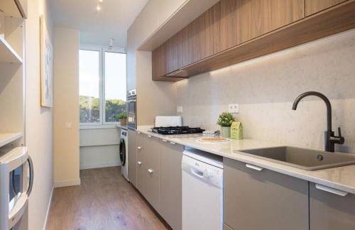 LETS HOLIDAYS Beach front apartment in Gavà Mar, Pine Beach - Photo 11